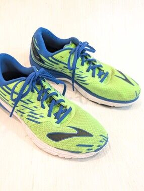 BROOKS Pure Cadence 5 Men's Athletic Shoes in Neon Green and Blue Size 10.5